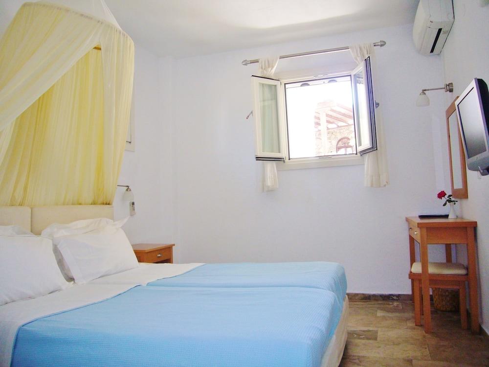 Aparthotel Zephyros Paraga  Exterior foto