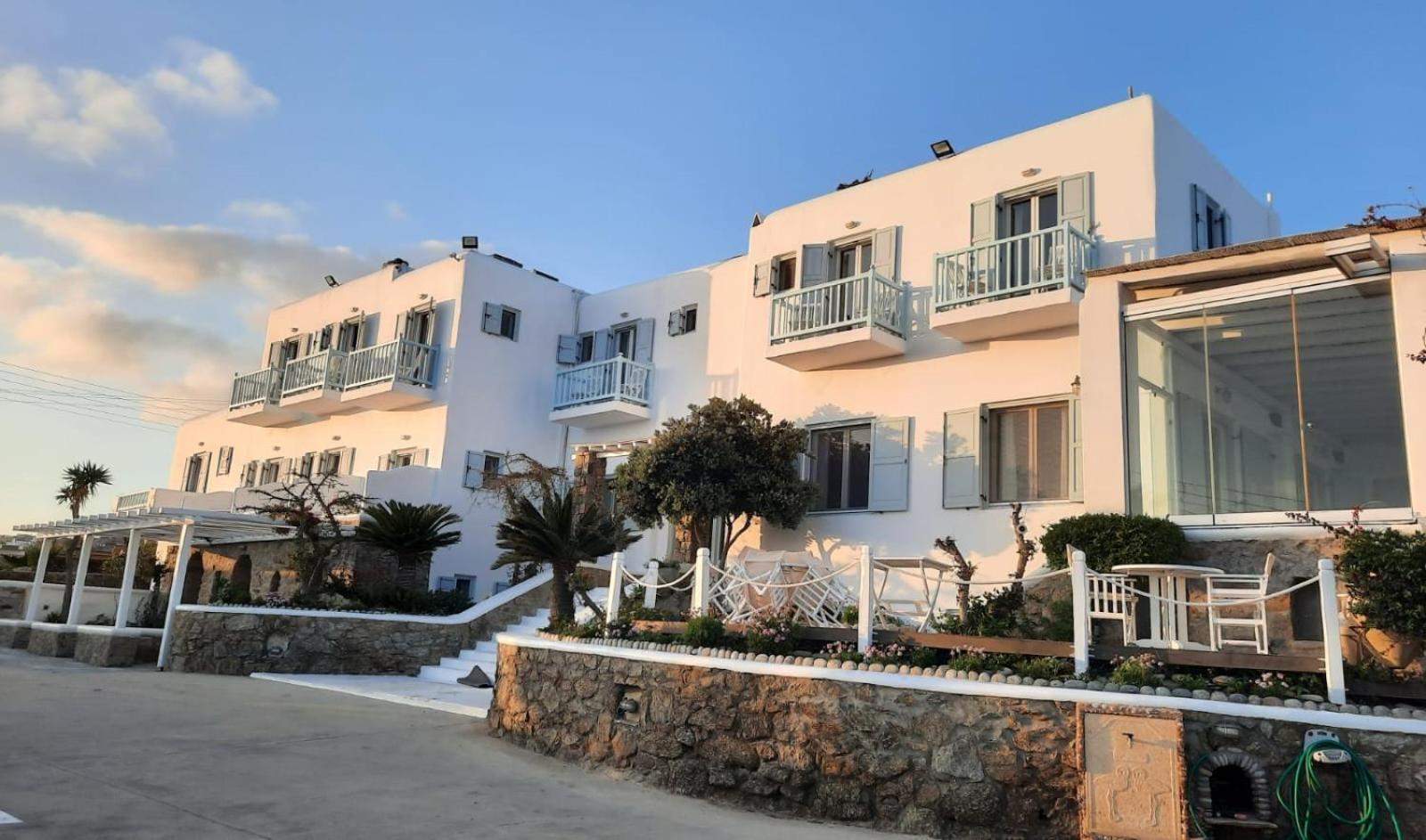 Aparthotel Zephyros Paraga  Exterior foto